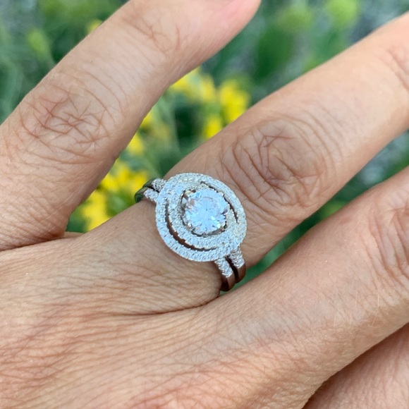 Jewelry - Sterling Silver Engagement Wedding Band 2pc set